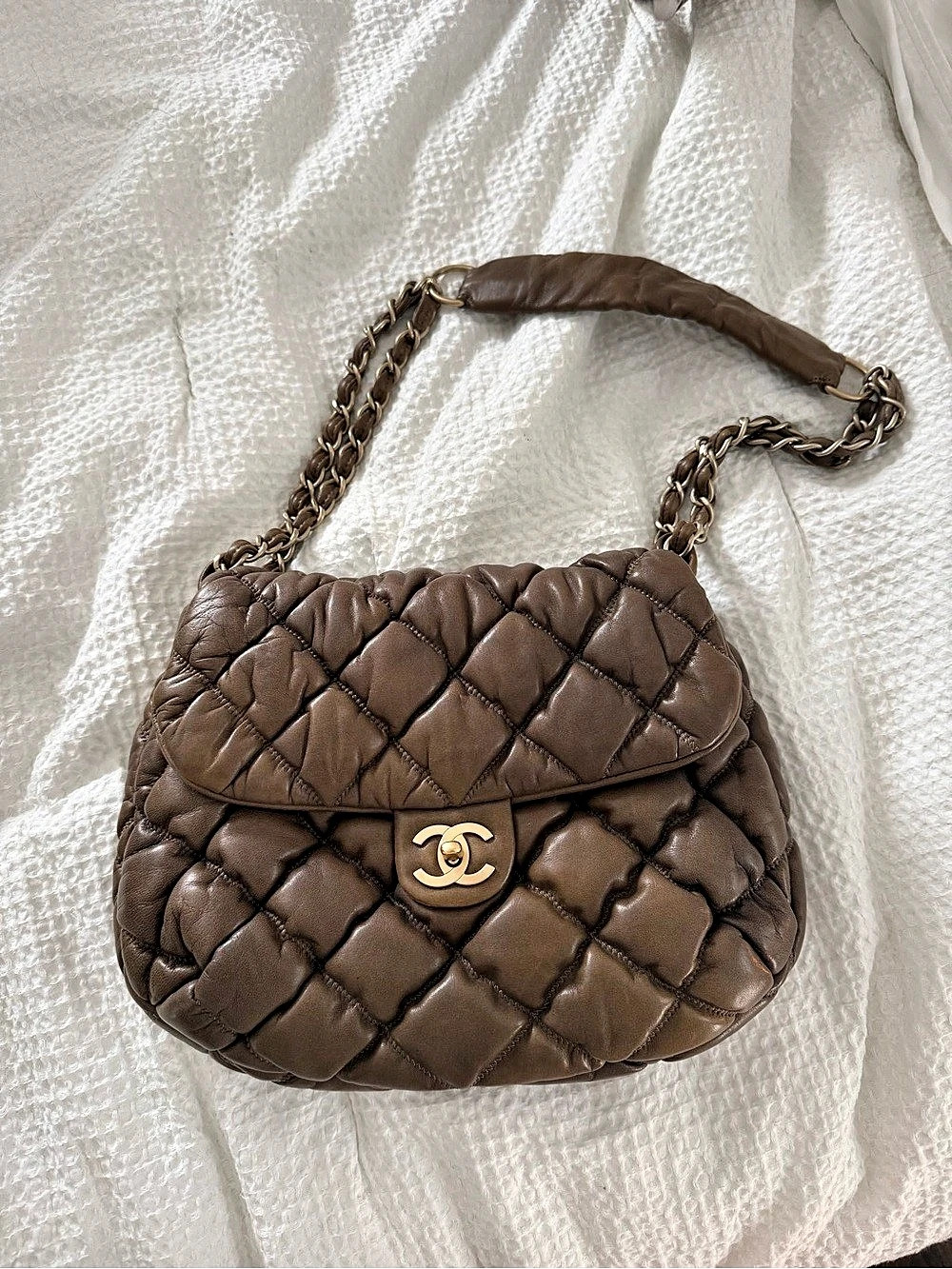 Chanel Vintage Quilted Leather Flap Shoulder Bag in Brown